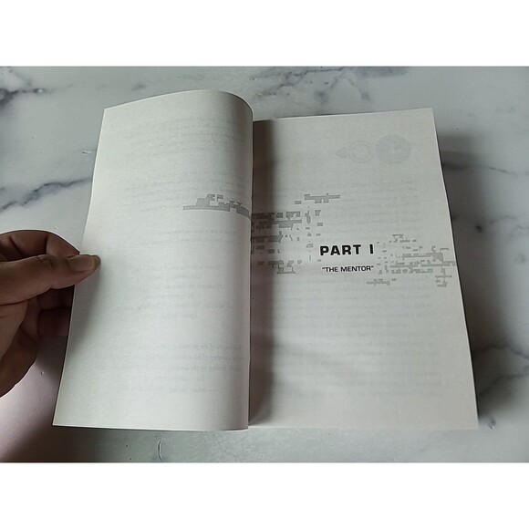 Ballad of Songbirds and Snakes (a Hunger Games Novel): Movie Tie-In Edition... - Picture 5 of 10